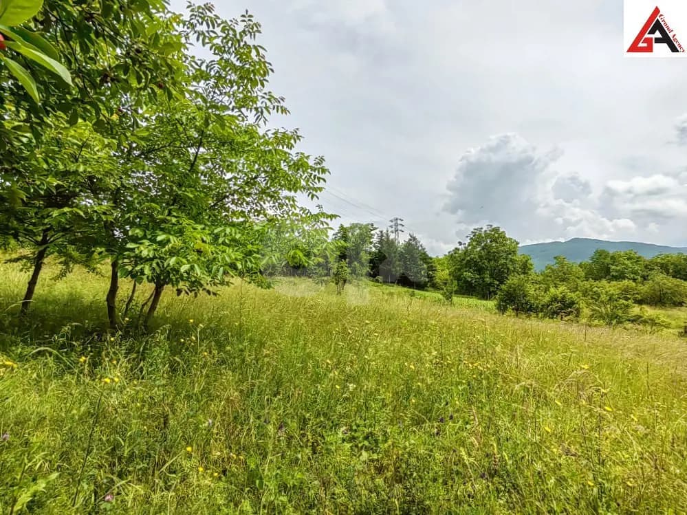 Kuća 150 m2 sa okućnicom 4040 m2 - KAKANJ 2