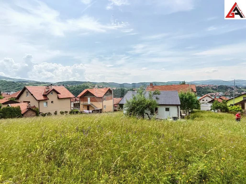 Kuća 150 m2 sa okućnicom 4040 m2 - KAKANJ 3