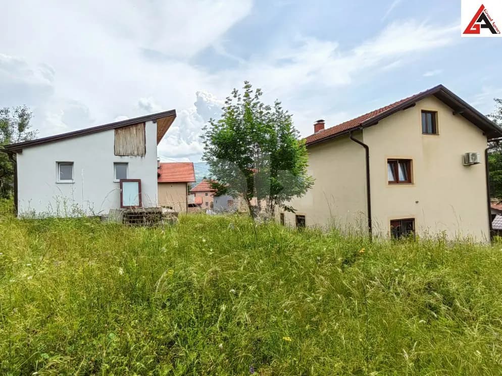 Kuća 150 m2 sa okućnicom 4040 m2 - KAKANJ 5