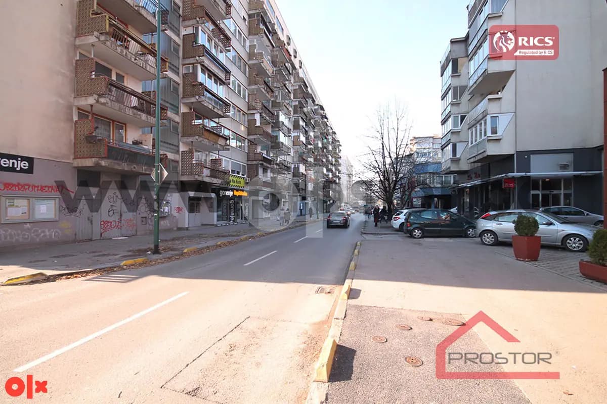 PROSTOR prodaje: Poslovni prostor, ul. Envera Šehovića 2