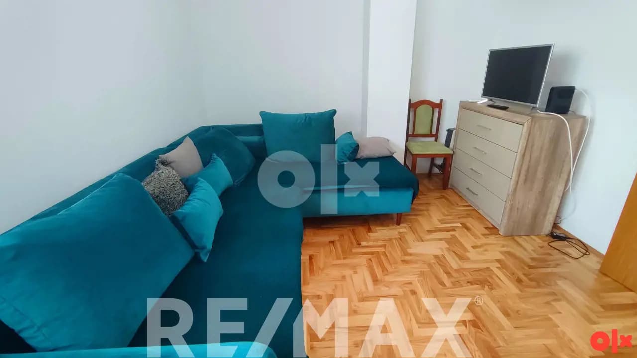 Garsonjera kod Glasa 1