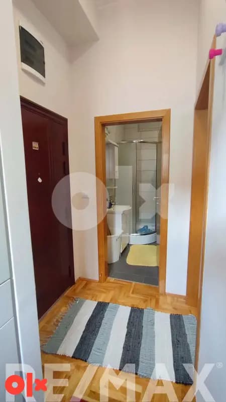 Garsonjera kod Glasa 1