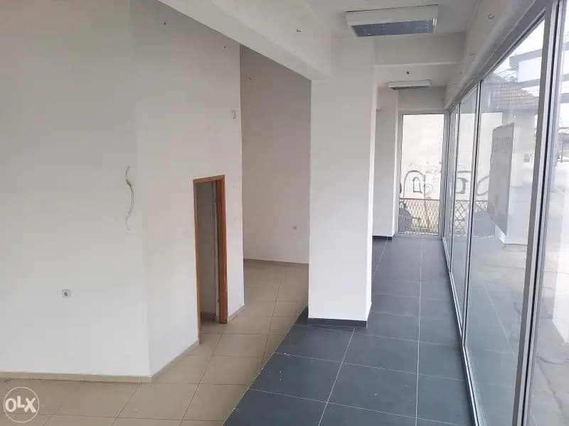 Poslovni prostor - strogi centar Prijedora - 90 m2 4