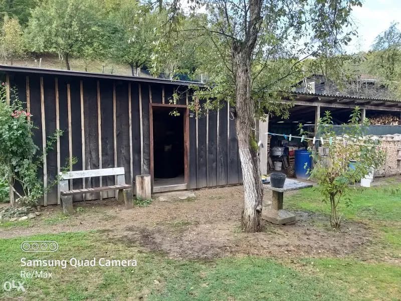 Kuća na opštini Srbac - 300 m2 3