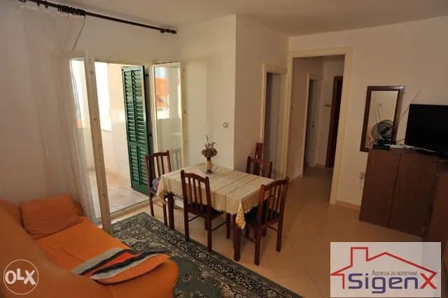SIGENX izdaje: Apartmani/ Brač/ Sutivan 4