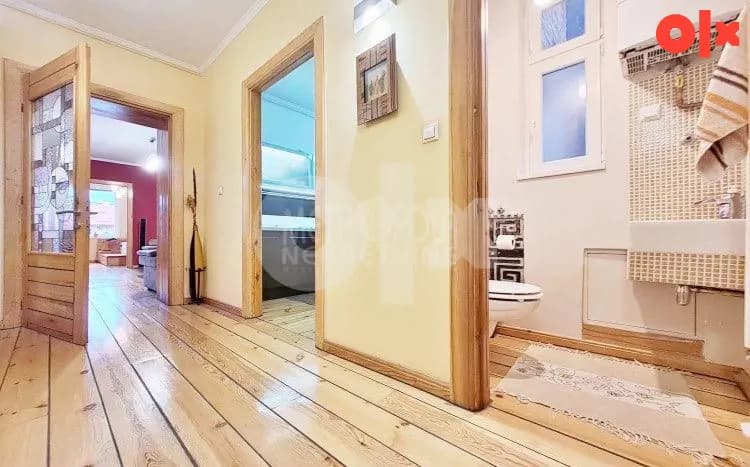 Komforan trosoban stan na odličnoj lokaciji, Ferhadija 1