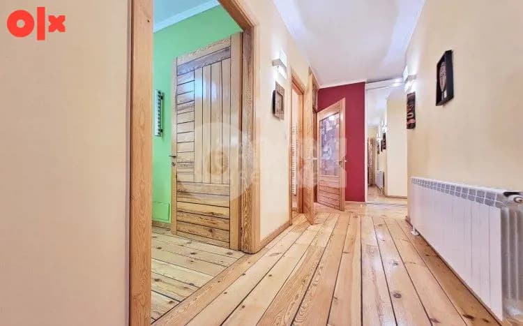 Komforan trosoban stan na odličnoj lokaciji, Ferhadija 5