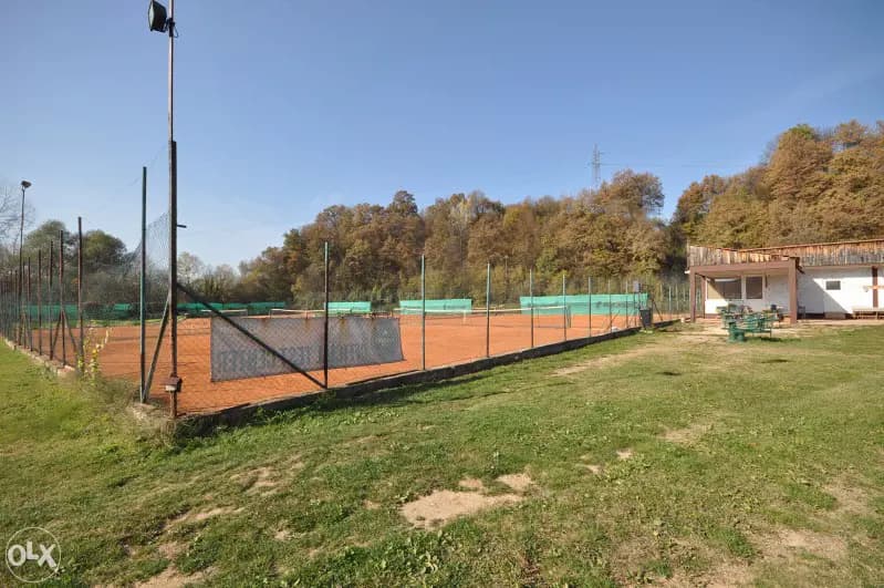 PRODJE SE  teniski teren - Visoko 3