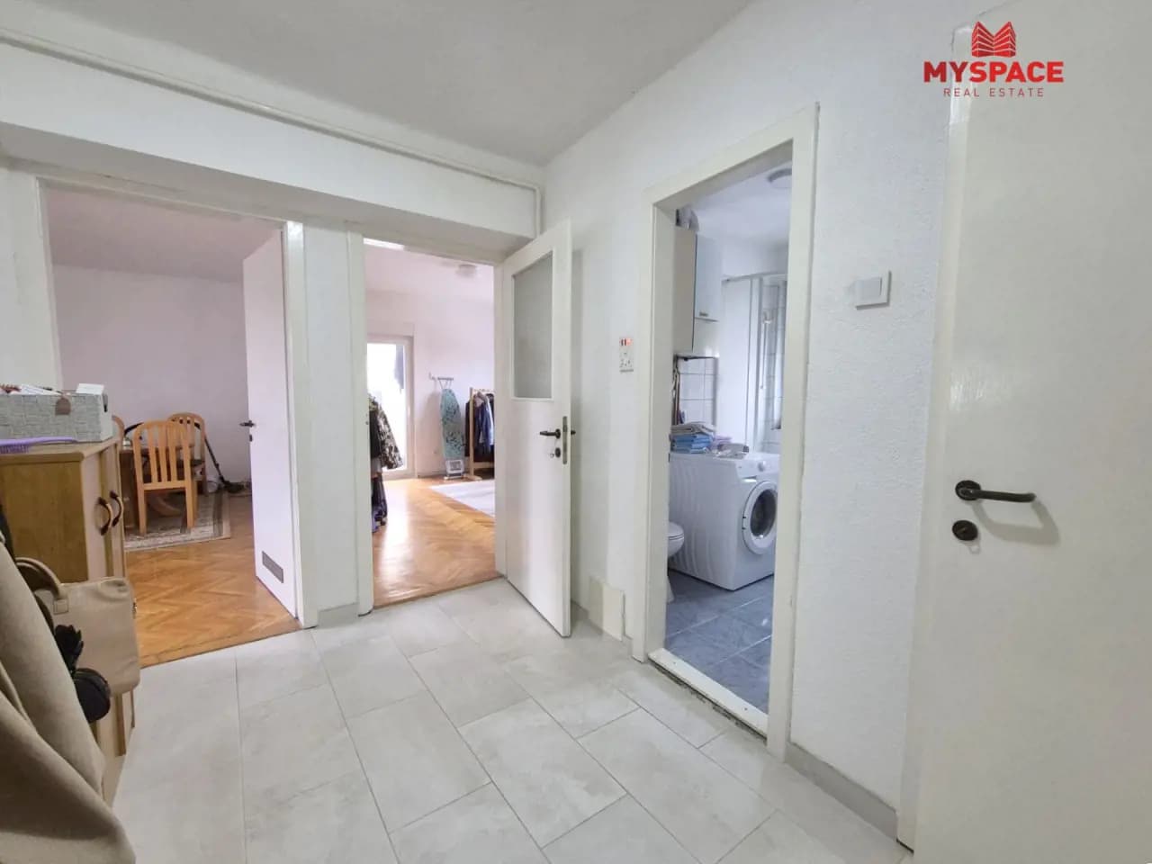 MY SPACE/ Stan/ Buca potok/ Adema Buce/ 51 m2 4