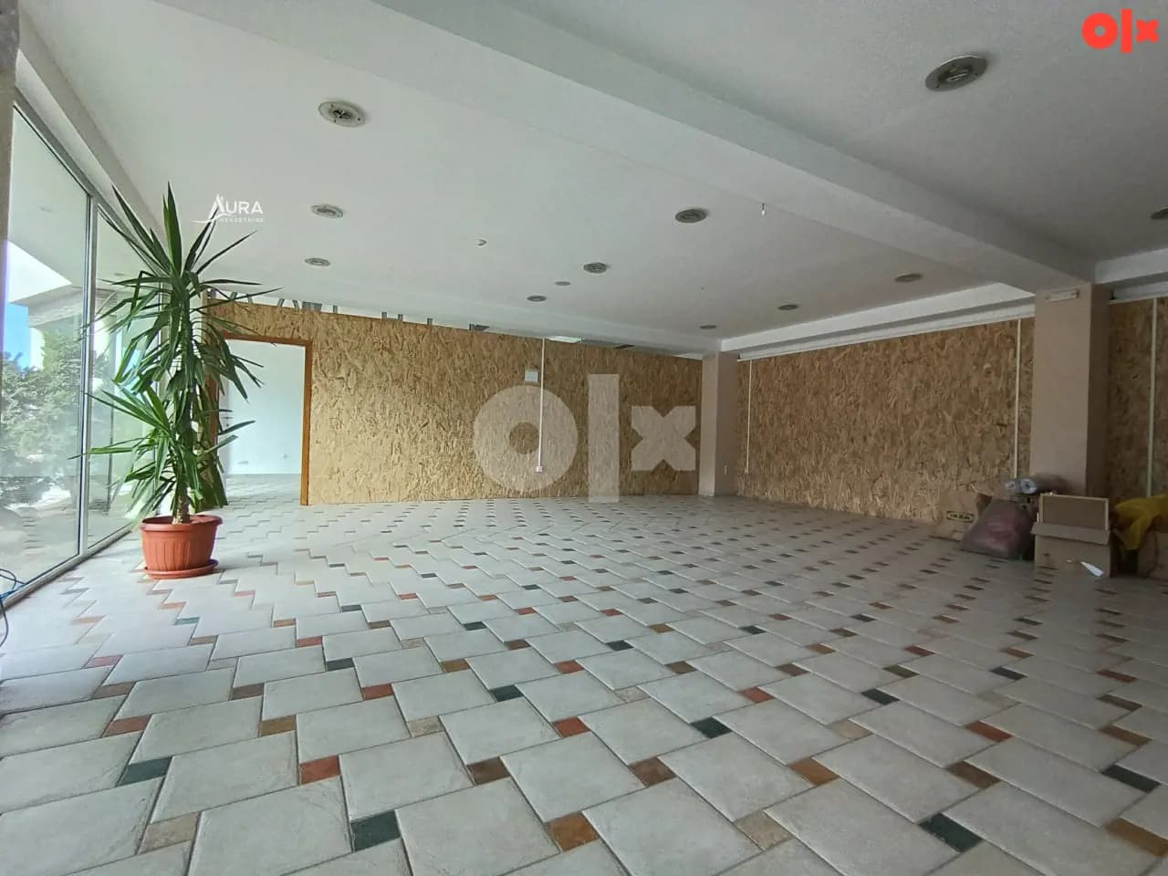 AURA/ Poslovni objekat 1150m2 / Kobiljača, Kiseljak 2