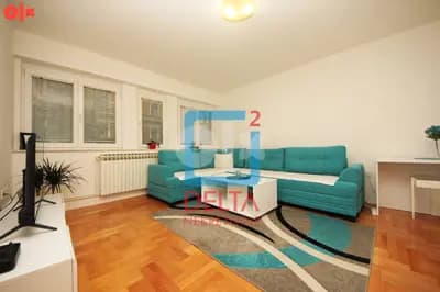 Adaptiran dvosoban stan / 1.sprat / Šenoina / Centar 12