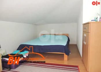 Stan Živinice 60.30m2 4