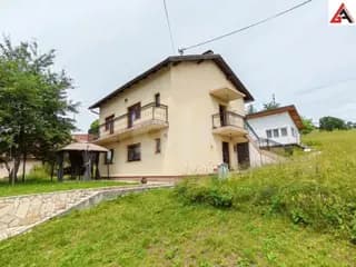 Kuća 150 m2 sa okućnicom 4040 m2 - KAKANJ 5