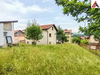 Kuća 150 m2 sa okućnicom 4040 m2 - KAKANJ 13