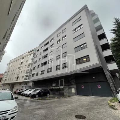 Dvosoban novoopremljen stan Skenderpašina najam 22