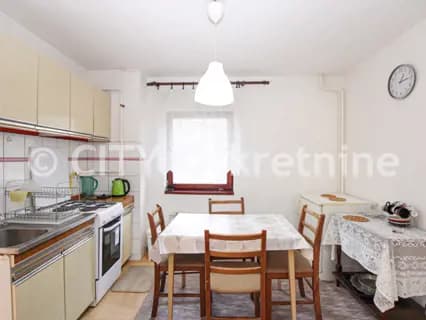 Trosoban stan - Stari grad - Mihrivode - 55 m2 5