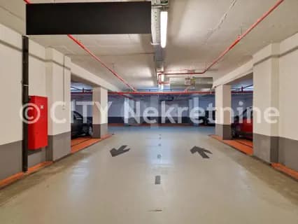 Garaža - Novo Sarajevo - Sarajevo tower - 15m2 2
