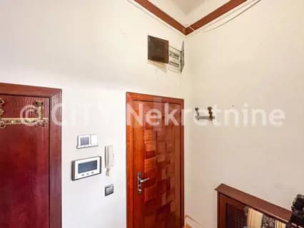 Četverosoban stan - Centar - Obala Maka Dizdara 14