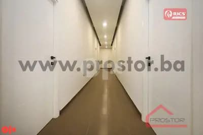 PROSTOR izdaje: Poslovni prostor, 100m2-800m2, Stup 2