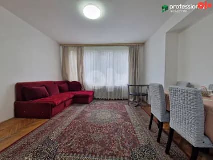Stan Grbavica Novo Sarajevo 55 m2 1