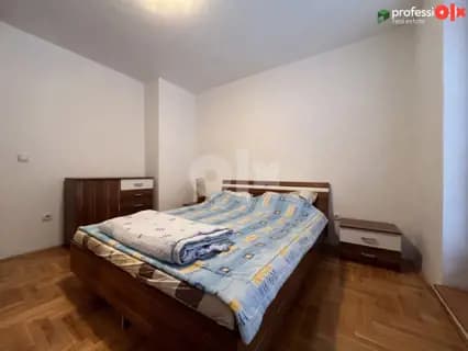 Stan Dobrinja Istočno Sarajevo Lukavica 9