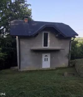 Tri kuće na placu u Loparama - 5515 m2 3