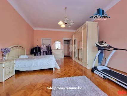 TOTAL PRO / Četverosoban stan 136m2 / Ferhadija 4