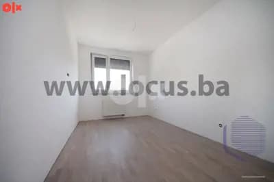 LOCUS prodaje: Trosoban stan, Braće Mulić, Dobrinja 3