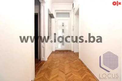 LOCUS: Četverosoban stan, Alekse Šantića, Centar 2