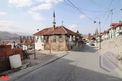 LOCUS: Atraktivna parcela sa pogledom na grad, Vratnik 4