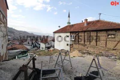 LOCUS: Atraktivna parcela sa pogledom na grad, Vratnik 11