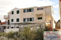 SIGENX izdaje: Apartmani/ Brač/ Sutivan 15