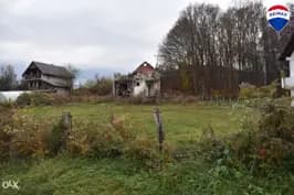 GOLDEN HOME prodaje zemljište sa vikendicom u Busovači 1