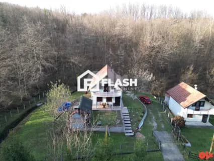 FLASH: Vikendica - BUSOVAČA - Dobruša 3