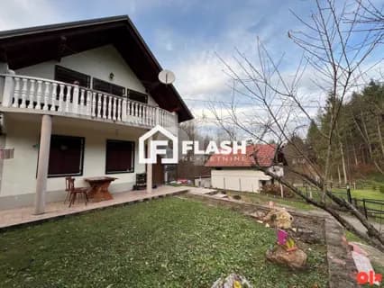 FLASH: Vikendica - BUSOVAČA - Dobruša 13