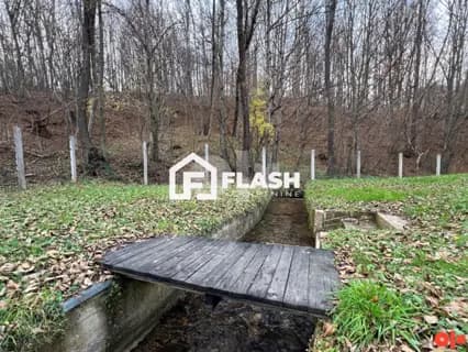 FLASH: Vikendica - BUSOVAČA - Dobruša 18