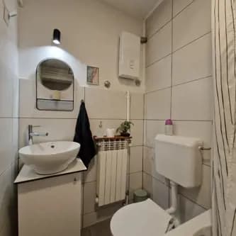 Stan 42m2 Grbavica prodaja BALKON 3