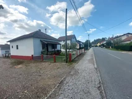 EOS / Kuća / Srbac / 65 m2 1