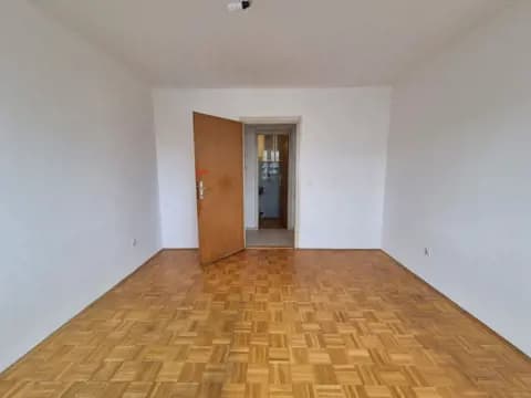 Trosoban stan Čengić Vila, 73(79) m2 4