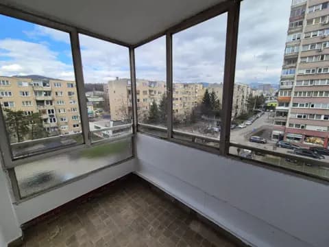 Trosoban stan Čengić Vila, 73(79) m2 11