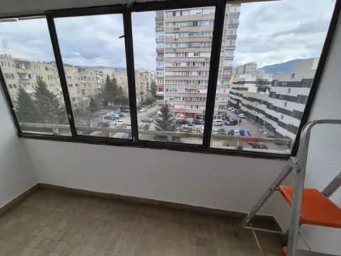 Trosoban stan Čengić Vila, 73(79) m2 23