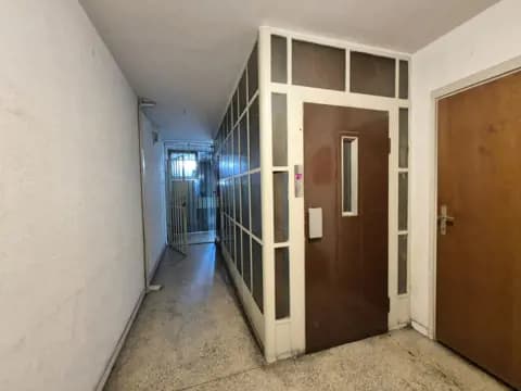 Trosoban stan Čengić Vila, 73(79) m2 25