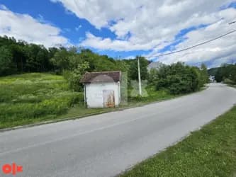 Zemljište Istočna Ilidža Kasindo 200 metara od Bolnice Srbija 5