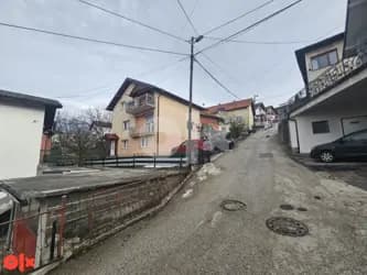 Kuća Sarajevo - Novi Grad iznad Sud-a BiH 25
