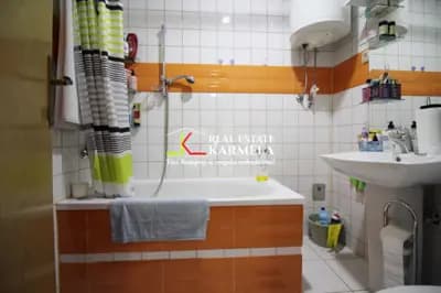 Petosoban stan - Trg Vilijama Šekspira - Novi Grad 16