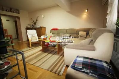 Petosoban stan - Trg Vilijama Šekspira - Novi Grad 21