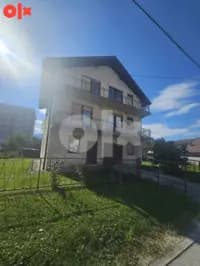 Kuća Pale Centar 300 metara od autobuske stanice 1