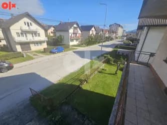 Kuća Pale Centar 300 metara od autobuske stanice 16