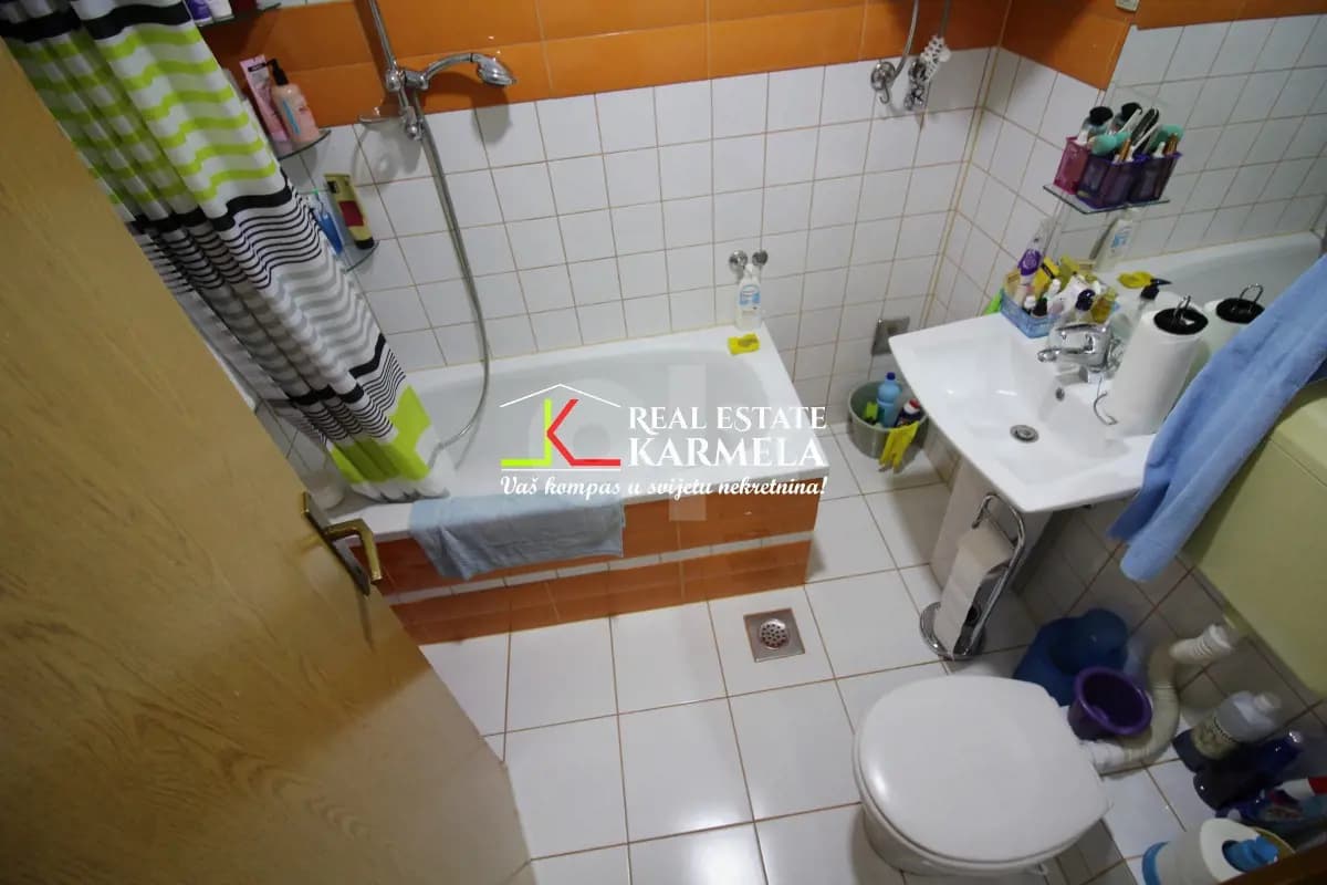 Petosoban stan - Trg Vilijama Šekspira - Novi Grad 6 Petosoban stan - Trg Vilijama Šekspira - Novi Grad 6