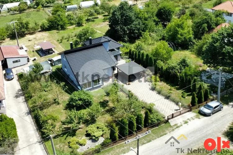 Kuća novije gradnje sa garažom i šadrvanom, Bokavići 6 Kuća novije gradnje sa garažom i šadrvanom, Bokavići 6